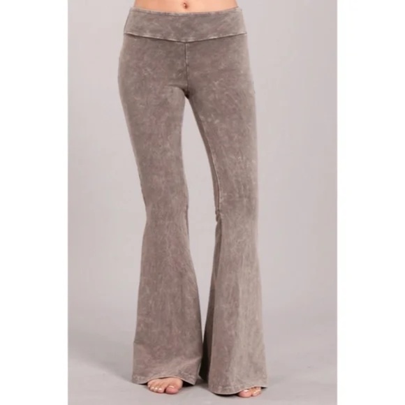 Desert Taupe Mineral Wash French Terry Flared Bell Bottom Pull On Pants Pockets - Picture 3 of 5
